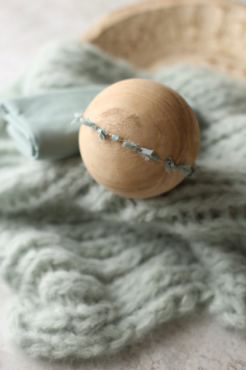 Collab: Golden Stitch tieback and Floof layer set | Rain Forest | RTS