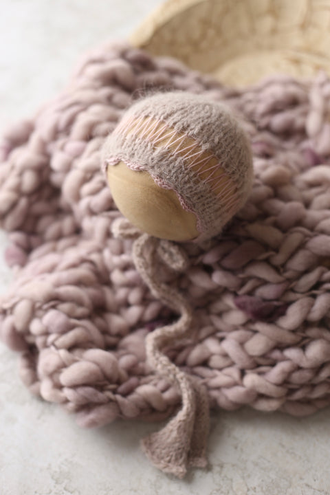 Prairie bonnet and wool layer set | Mauve Dust | RTS