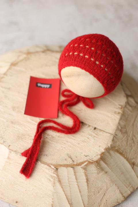 Eyelet Wave bonnet | {Poppy} | RTS
