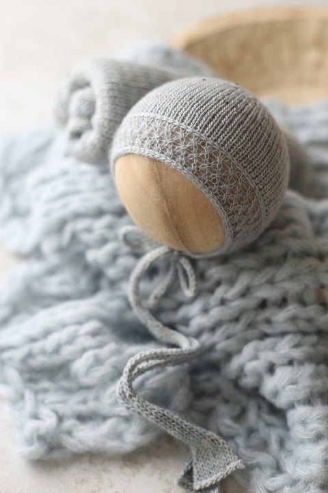 Enola tweed bonnet and wrap | Blue Hush | RTS