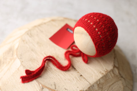 Eyelet Wave bonnet | {Poppy} | RTS