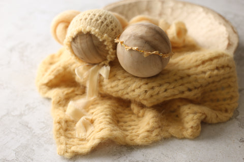 La’Coco bonnet, Golden Stitch Rory tieback, wrap, Floof layer set | Sunshine | RTS