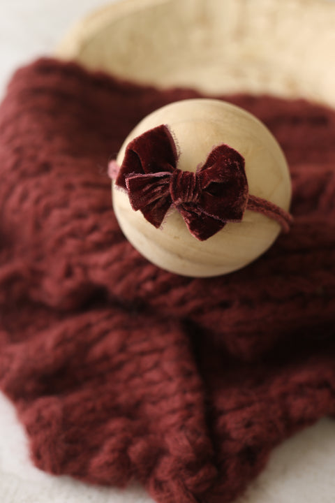 Collab: Enola bonnet, Golden Stitch Bow tieback, wrap and Floof layer | Raisin | RTS