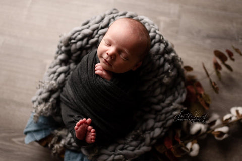 Grey Cool {Twister} mini blanket | Curly/No curls