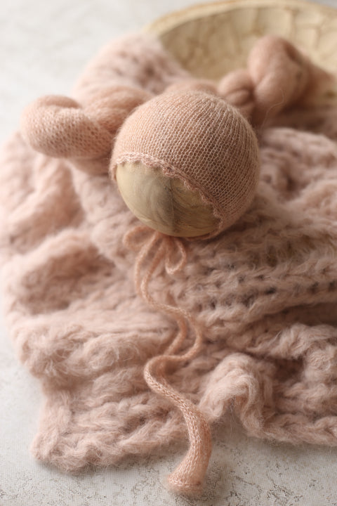 Bonnet, 71” XL knit wrap and Floof layer | Rose Gold | RTS