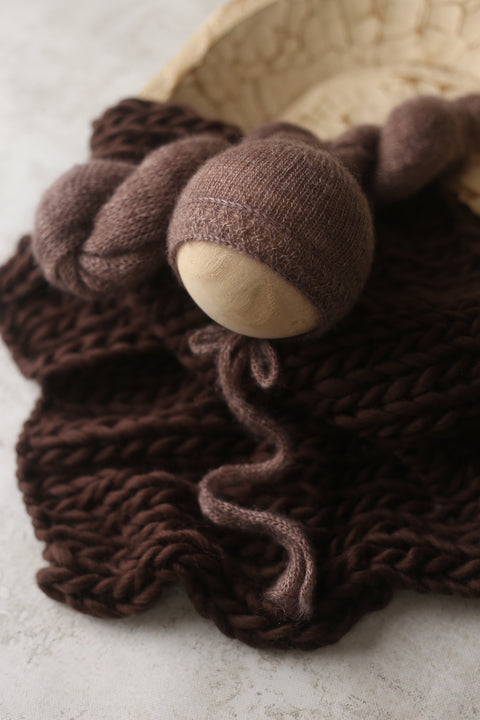 Enola bonnet, wrap and wool layer set | Chocolate | RTS